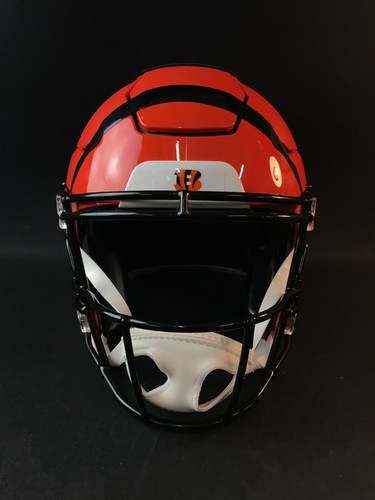 Joe Burrow Signed Bengals Full-Size Authentic Speed Helmet FANATICS /50 Who Dey - Picture 9 of 12