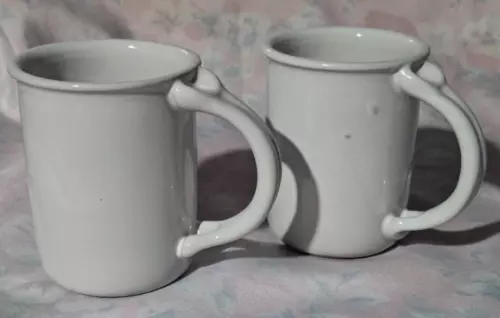 BENNINGTON POTTERS THUMB PRINT MUG WHITE DAVID GILL # 1967
