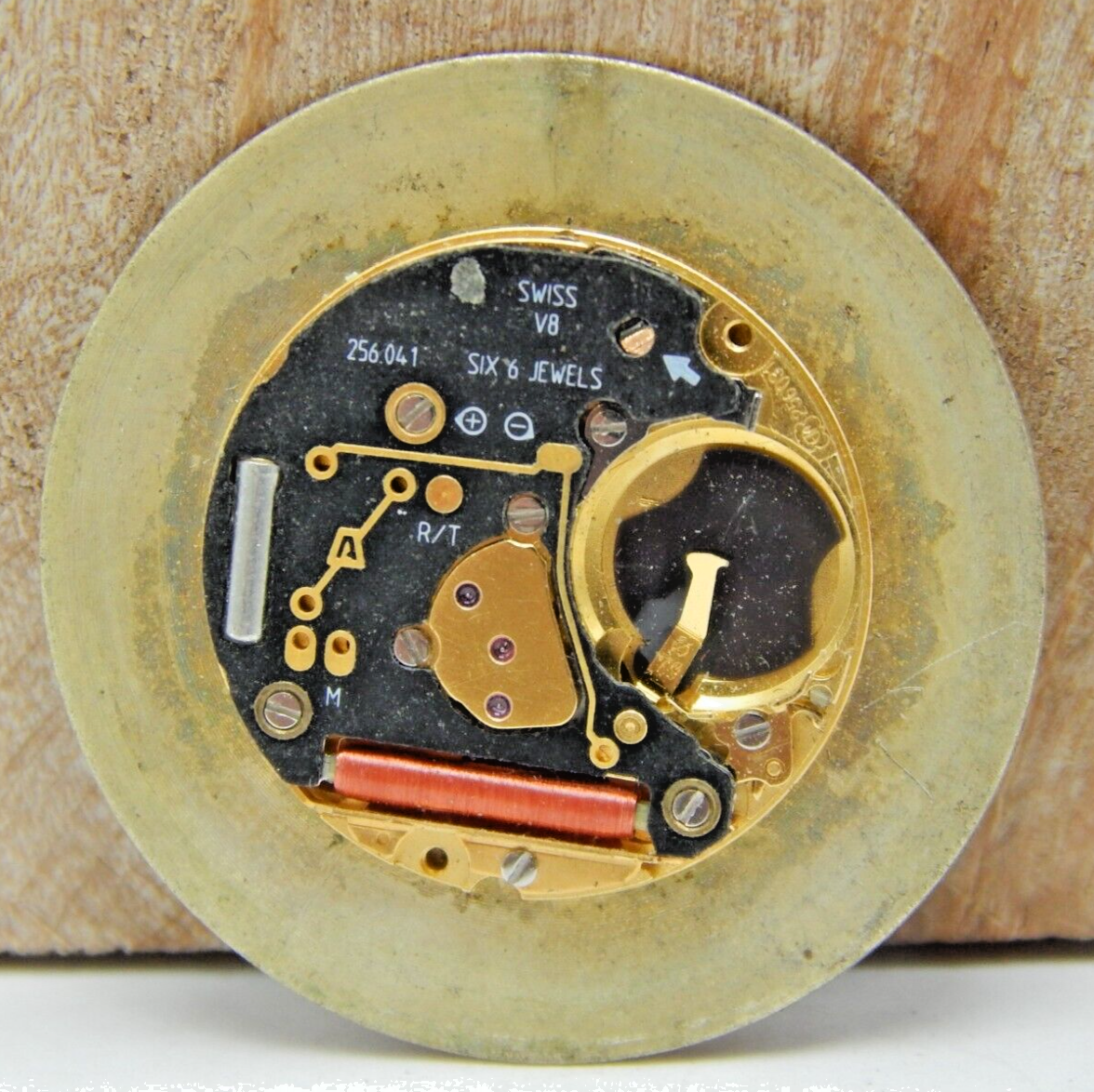 Vintage Geneve Quartz ETA 256 031 6 jewel men's wrist watch