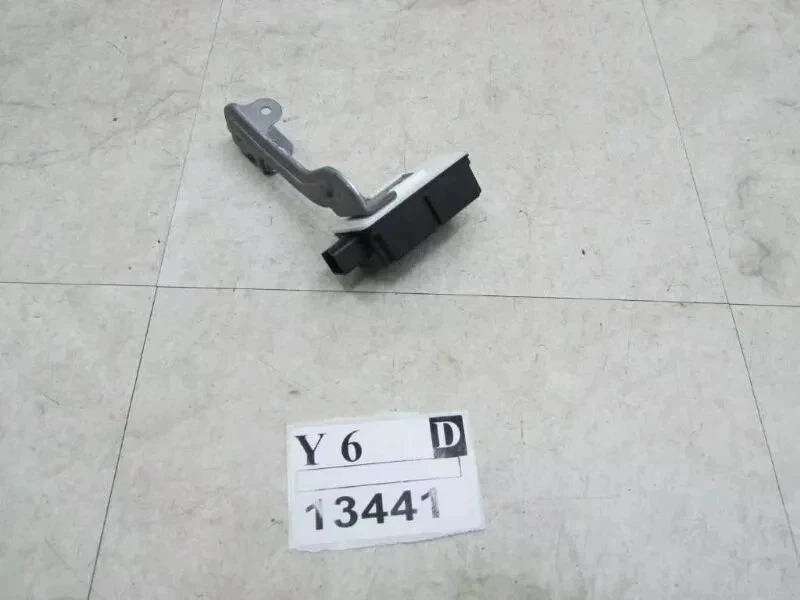 Theft Locking Module Altima 2013 2014 Keyless Entry Control Computer Unit OEM - Image 4 of 4