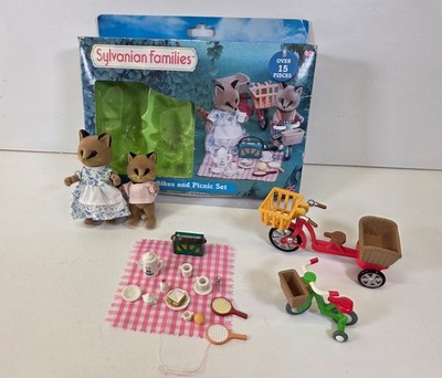 Sylvanian Families 4711 Renard Fox Bikes & Picnic Set Boxed Roxy Baden Figuren