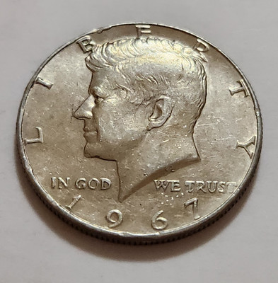 1967 Kennedy Half Dollar   40% Silver   Circulated   Good Luster   X44