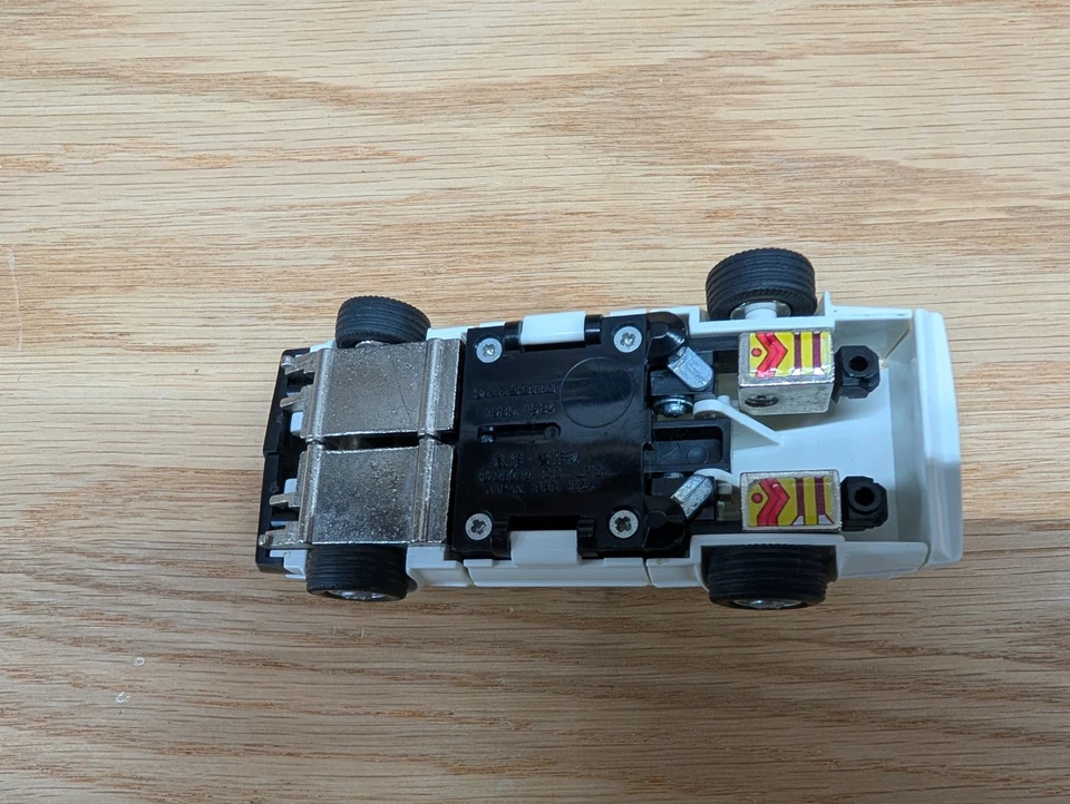 Transformers G1 1985 Downshift incompleto: figura, instrucciones Foto 3 de 4