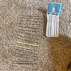 Boye & Susan Bates Thread Crochet Hook Set, Assorted US Sizes 00-14, Metal Hooks