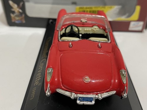 ROAD SIGNATURE Chevrolet Corvette 1957 1:43 Diecast coche metal escala - Imagen 4 de 6