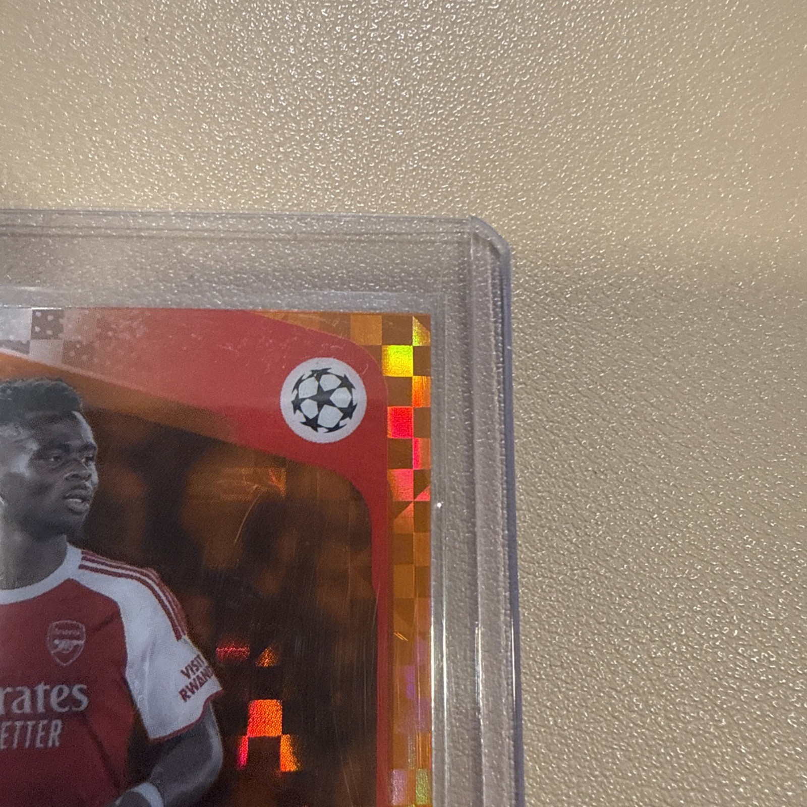 2025-26 Topps Chrome UEFA CC Bukayo Saka Orange Geometric Refractor #/25 Arsenal view 4