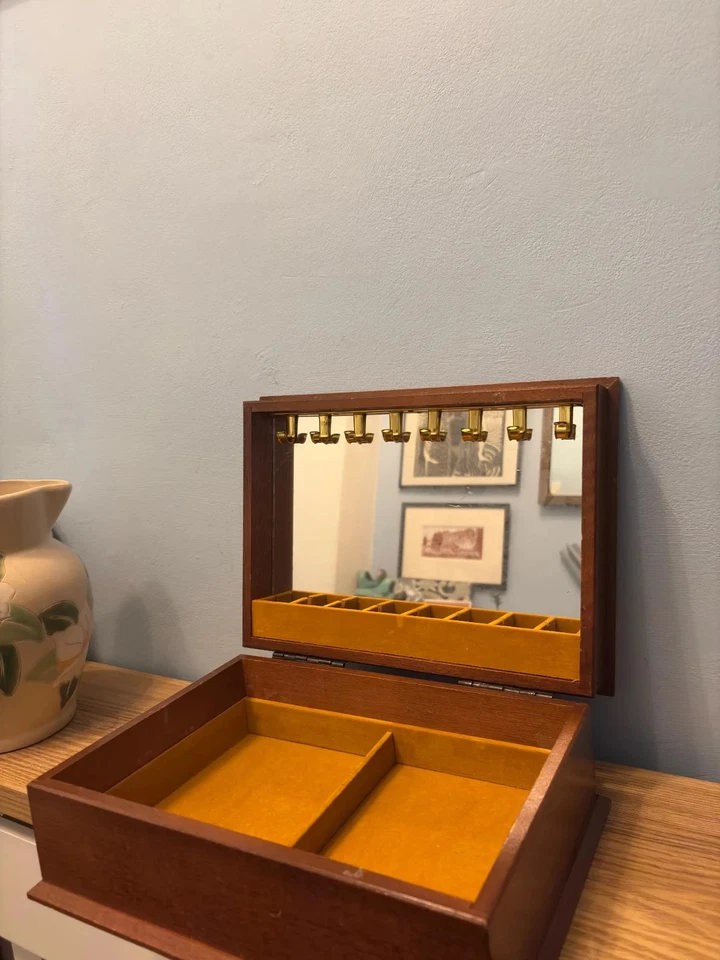 Vintage Mid-Century Wooden Jewelry Box with Mirror & Compartments - Image 3 of 4