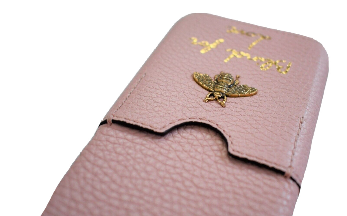 Gucci Passport Case in Pink