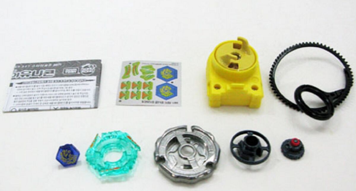 Takara Tomy Metal Fusion Beyblade Battle Top BB71 Ray Takara Tomy Metal Fusion Beyblade Battle Top BB71 Ray