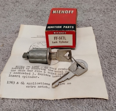 NOS ( New Old Stock ) NIEHOFF IGNITION PARTS FF-147L LOCK CYLINDER. ( 00 )