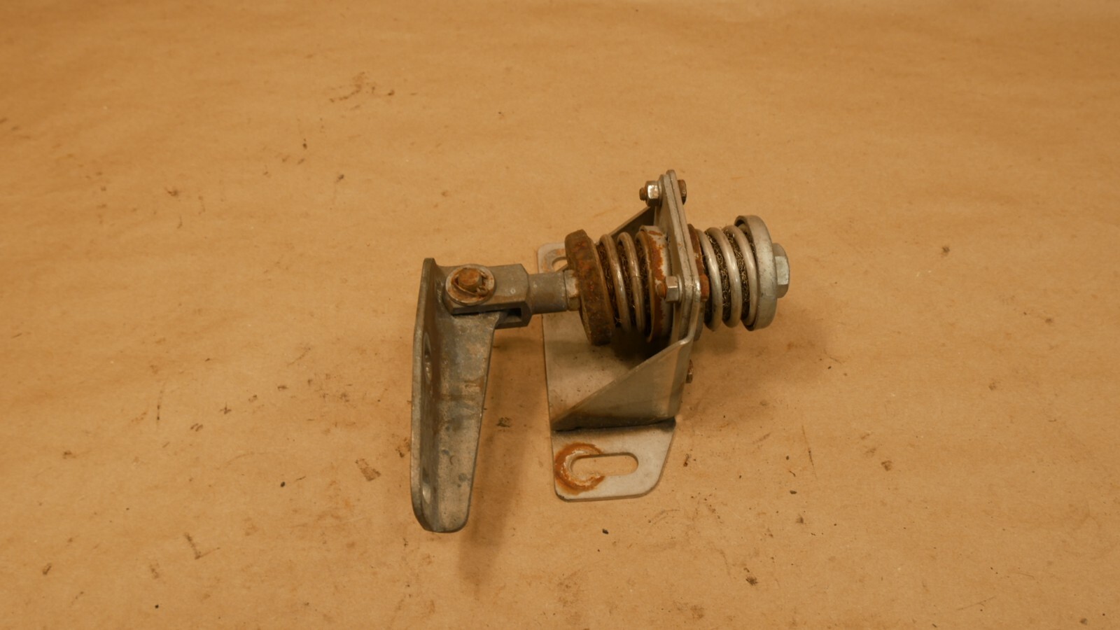 Ferrari 348 355 Mondial Exhaust Mounting PN 139180