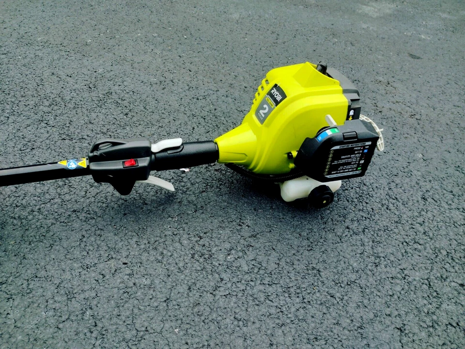 Ryobi 2 Stroke Gas String Trimmer Weed Wacker Weed Eater Power Head - Image 3 of 4