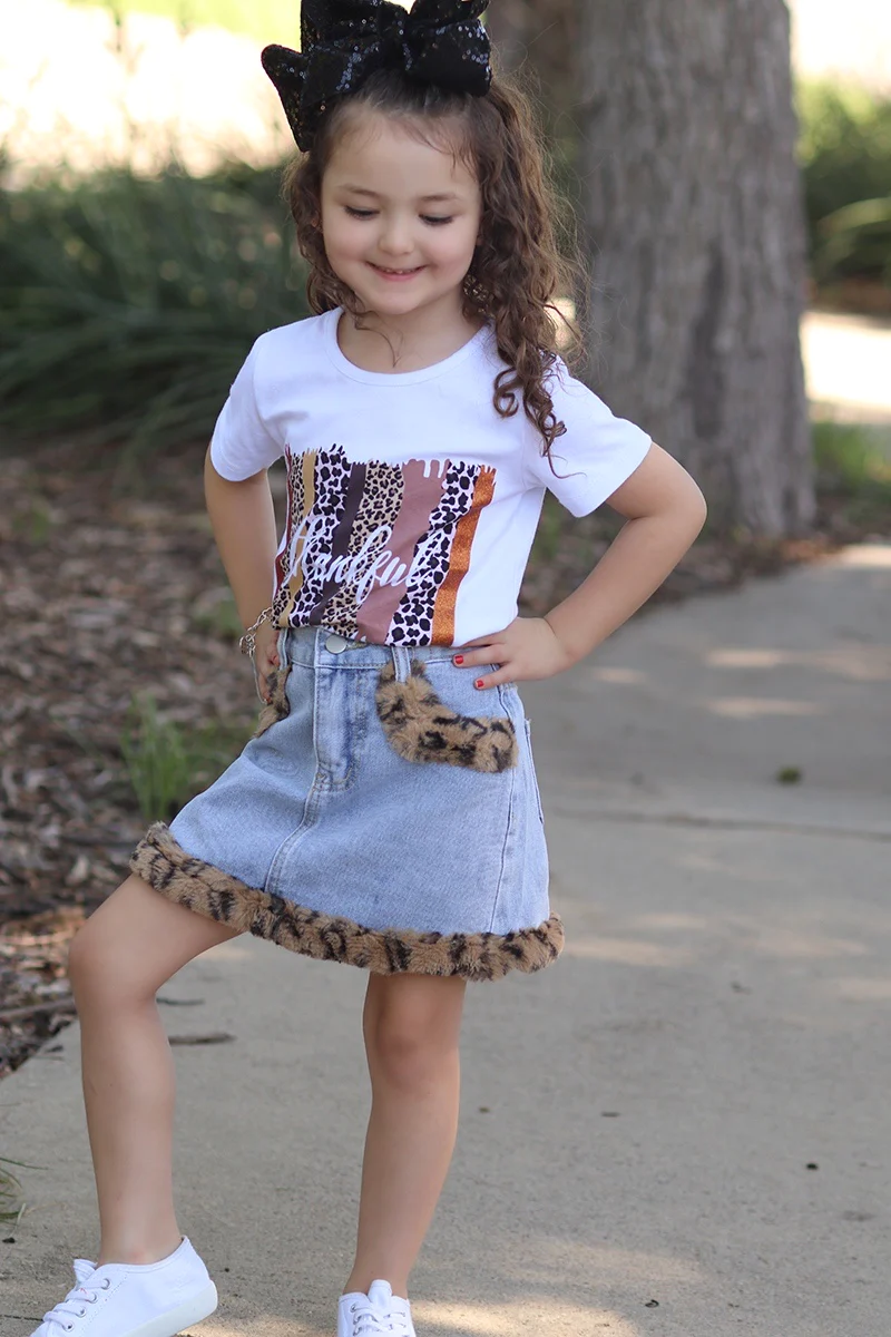 NWOT GIRLS DENIM SKIRT WITH LEOPARD FUR TRIM - SZ. 4/5, 5/6 NWOT GIRLS DENIM SKIRT WITH LEOPARD FUR TRIM - SZ. 4/5, 5/6
