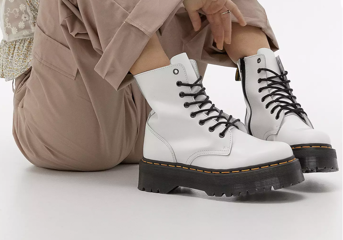 DR. MARTENS JADON BOOT SMOOTH LEATHER PLATFORMS IN WHITE SMOOTH