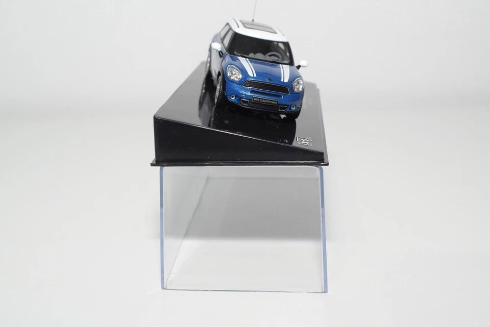 B98 1:43 IXO MOC132 MINI COUNTRYMAN COOPER S 2011 MET. BLUE MIB - Image 4 of 4