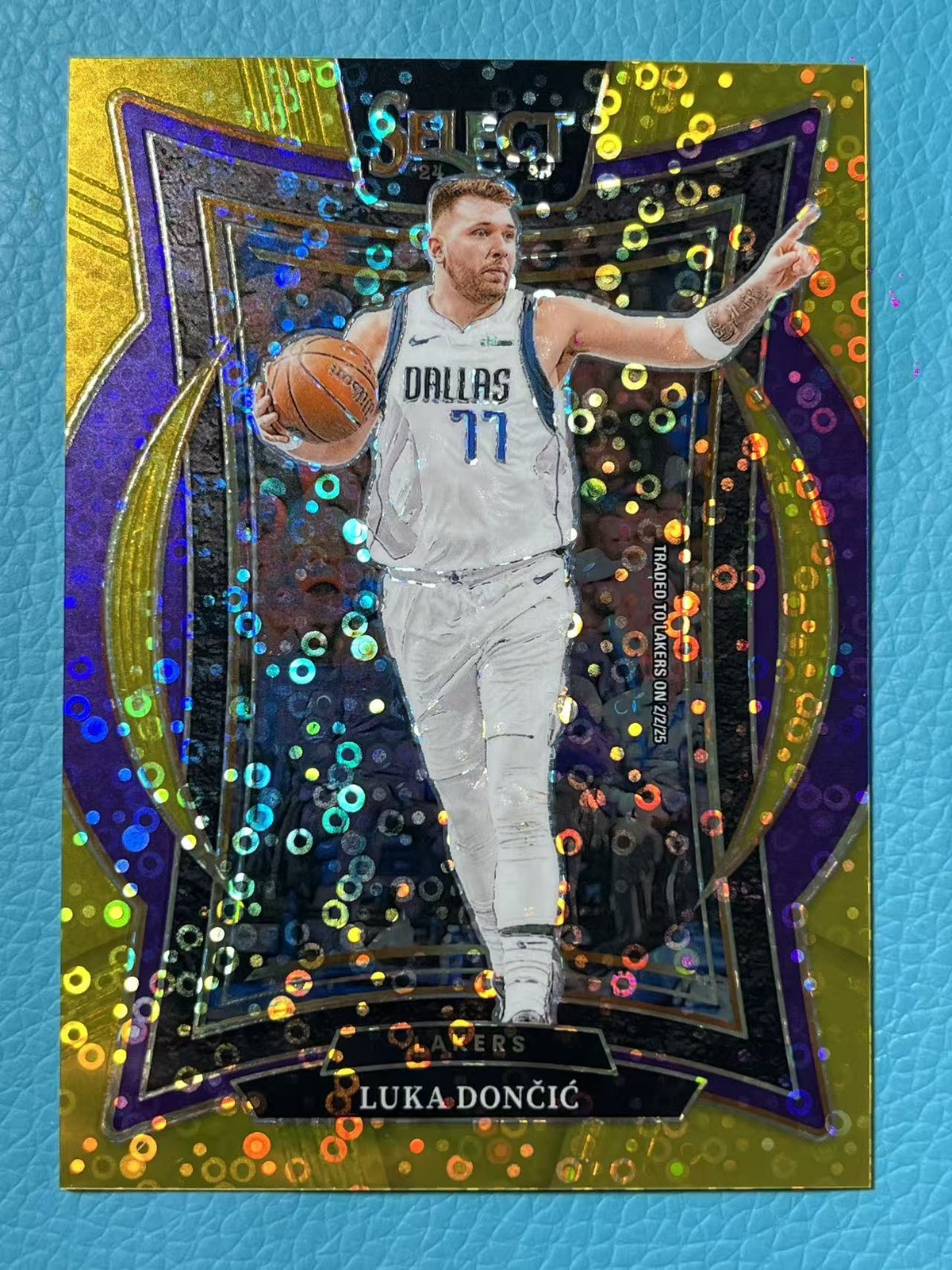 Luka Doncic 2024-25 Panini Select 01/10 Gold Disco Lakers #56