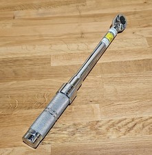 Proto J6006c 38 Drive 16 - 80 Ftlb. Ratcheting Head Micrometer Torque Wrench Proto J6006c 38 Drive 16 - 80 Ftlb. Ratcheting Head Micrometer Torque Wrench