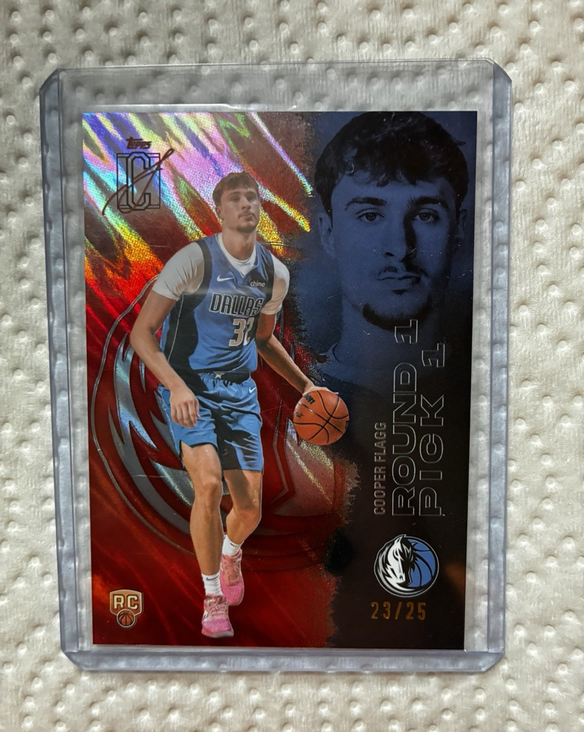 Topps 2025-26 Signature Class Cooper Flagg RC #101 Mavericks 23/25 (RED LAVA