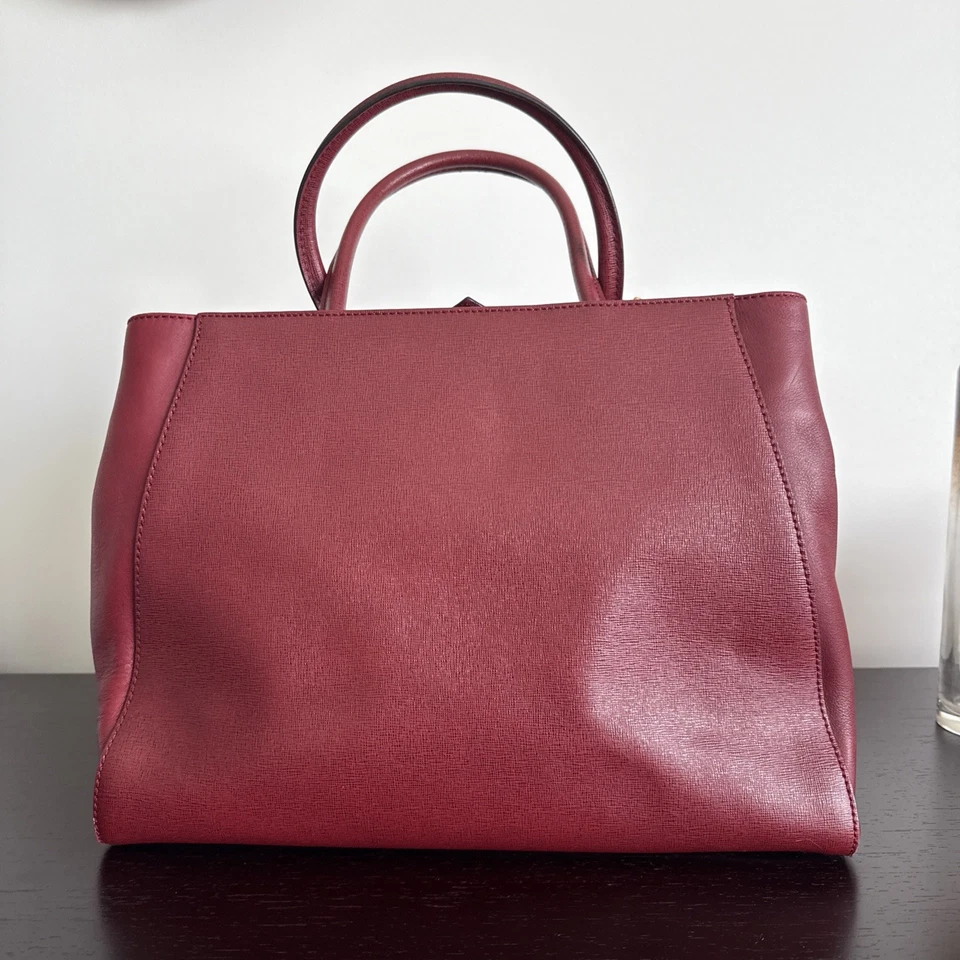 Authentic Fendi 2 Jours Tote Bag-Burgundi Saffiano Leather- Timeless Elegance. - Image 3 of 4