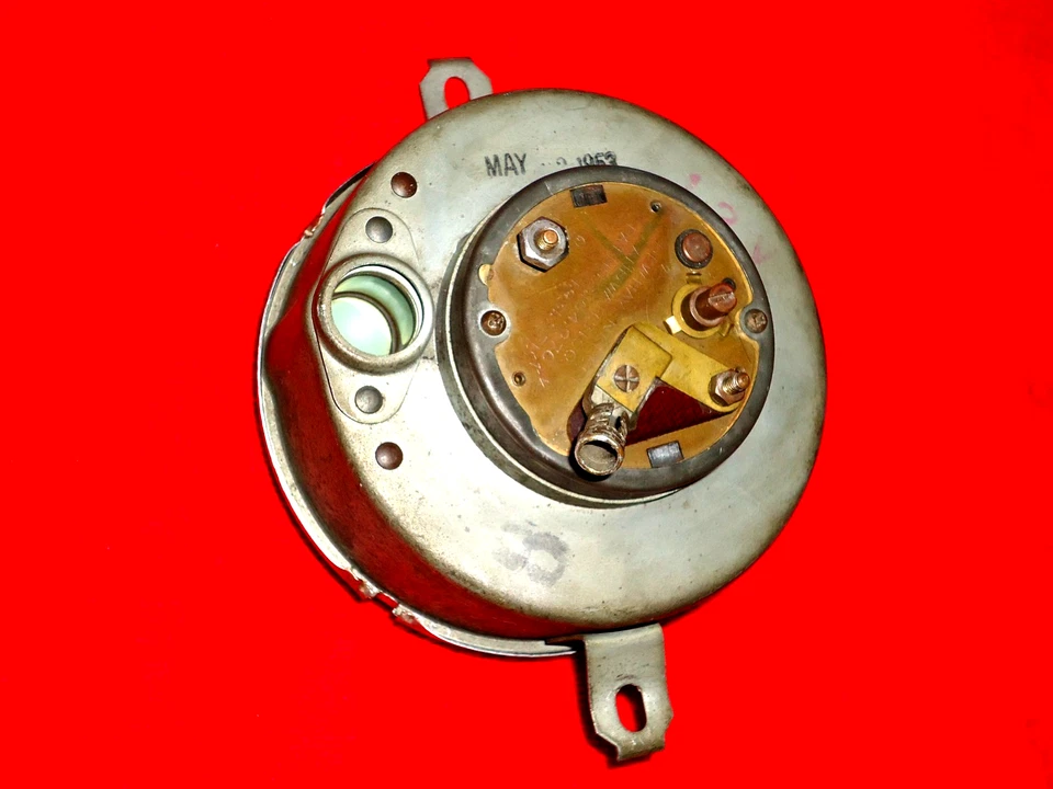 SERVICED WORKING NEW-HAVEN CAR CLOCK 1953 BUICK SUPER & ROADMASTER 12 VOLT NICE - Image 4 of 4