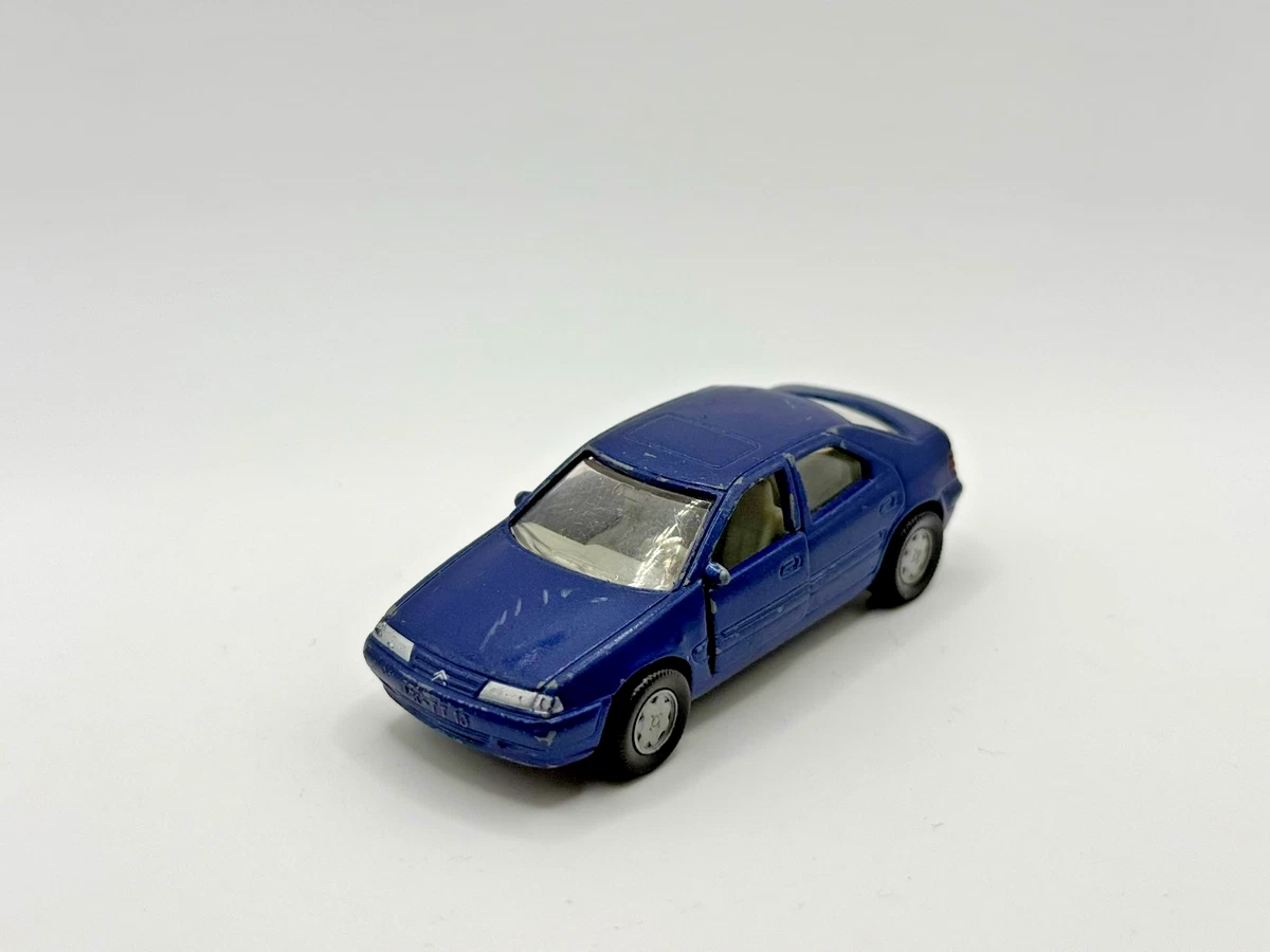 Miniature Norev 1/43 - Citroën Xantia 1993 - Gris - Très Bon état Avec Boîte