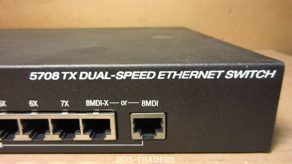 Compaq 5708 Intelligent 4230 Rackmount 8-Port MDI TX Dual-Speed Ethernet Switch - Image 2 of 3