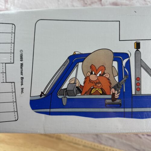 Vintage Yosemite Sam King Size Auto Parasole Furgoni e Camion Looney Tunes - NOS - Foto 2 di 8