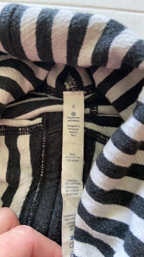 Lululemon Pullover Sweat Shirt Workout 8 - Picture 11 of 11