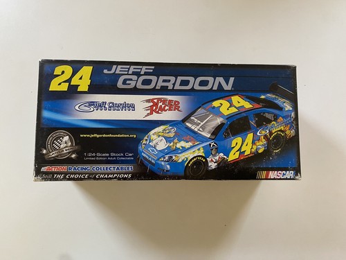 Jeff Gordon #24 Jeff Gordon Foundation 2008 Impala SS COT 1:24 scale - Picture 6 of 7