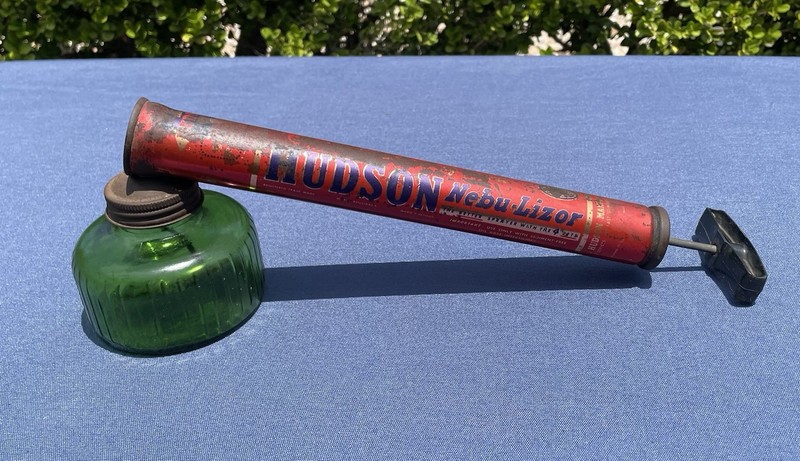 Vintage HUDSON Nebu-Lizor Hand Pump Green Glass Advertising Collectible