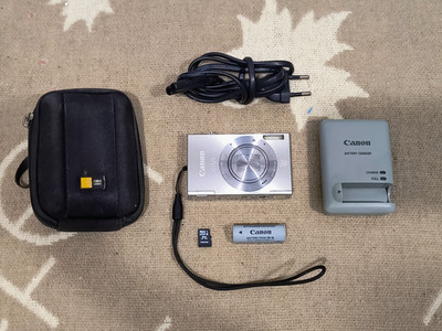 Canon PowerShot ELPH 520 IXUS 500 HS 10.1MP Digital Camera - Silver Fully Workin