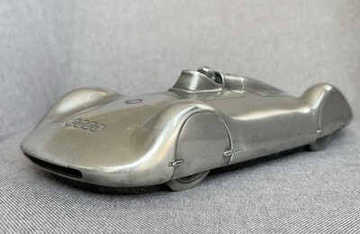 Compulsion Gallery Audi Auto Union Typ C Streamliner (1:18)