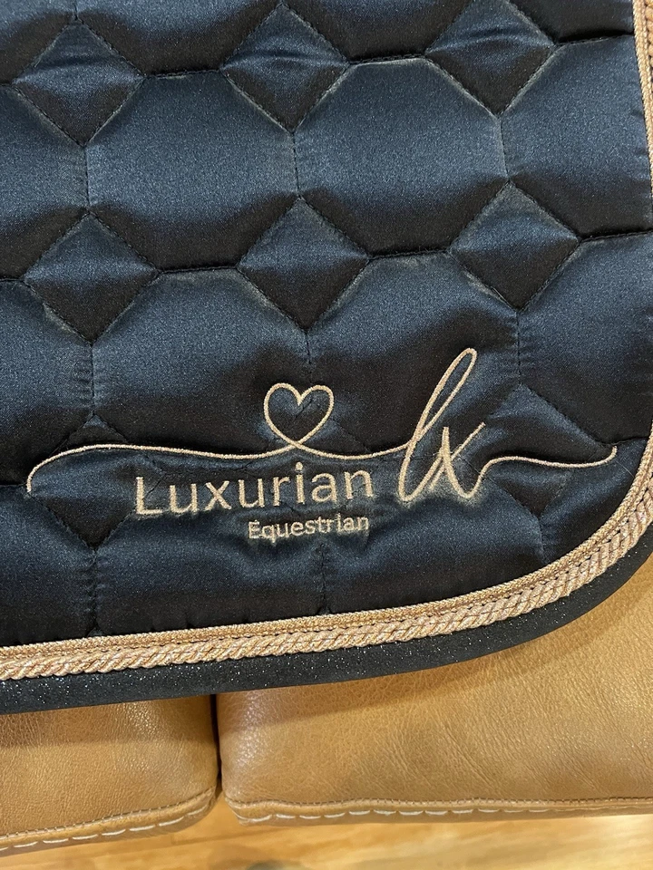 Luxurian Equestrian Saddle Pad Dressage-Full - Image 2 of 4