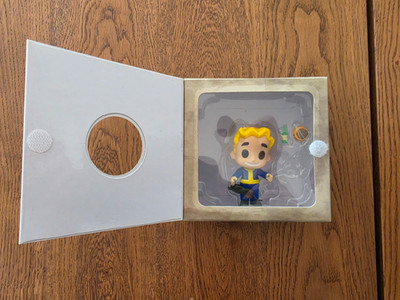 Funko Pop Fallout Vault boy (luck), Neu und OVP