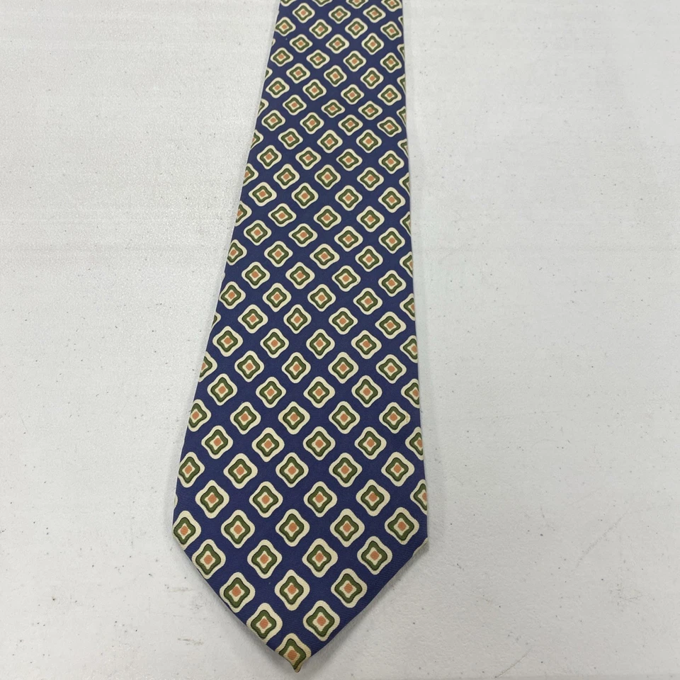 Gravata masculina vintage Burberry Itália azul padrão geométrico gola de seda - Imagem 2 de 4