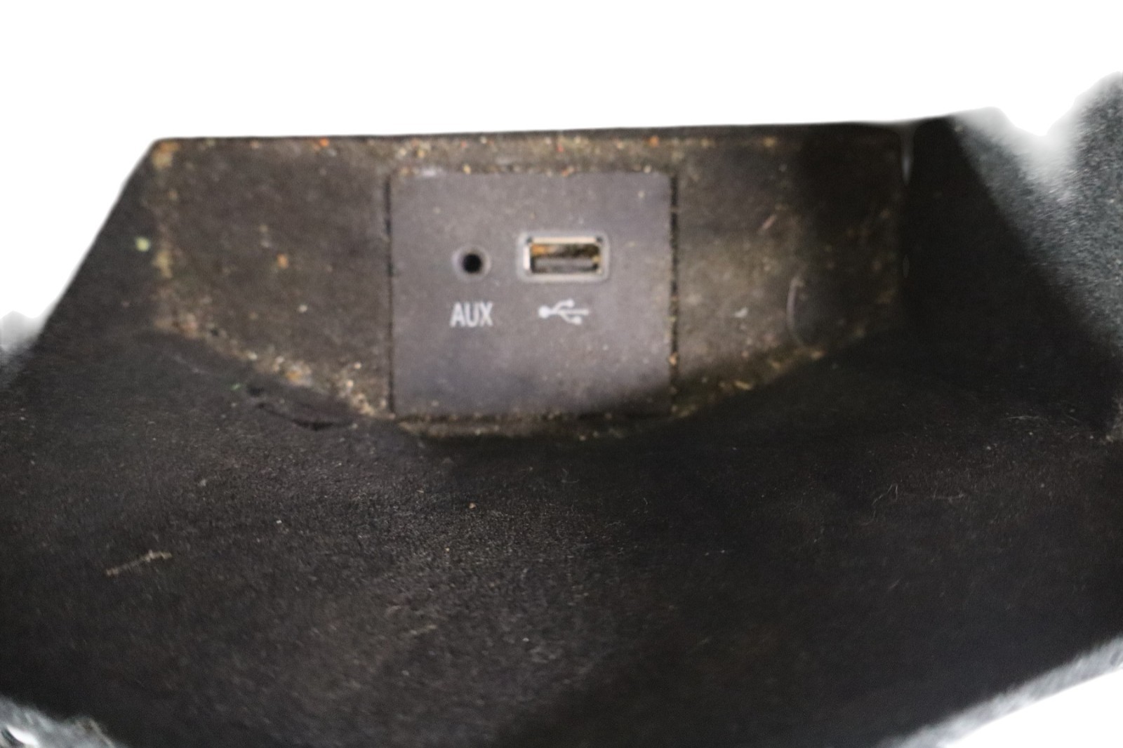 14-19 Maserati Ghibli Center Console Storage Tray Box Black 670011129 Oem