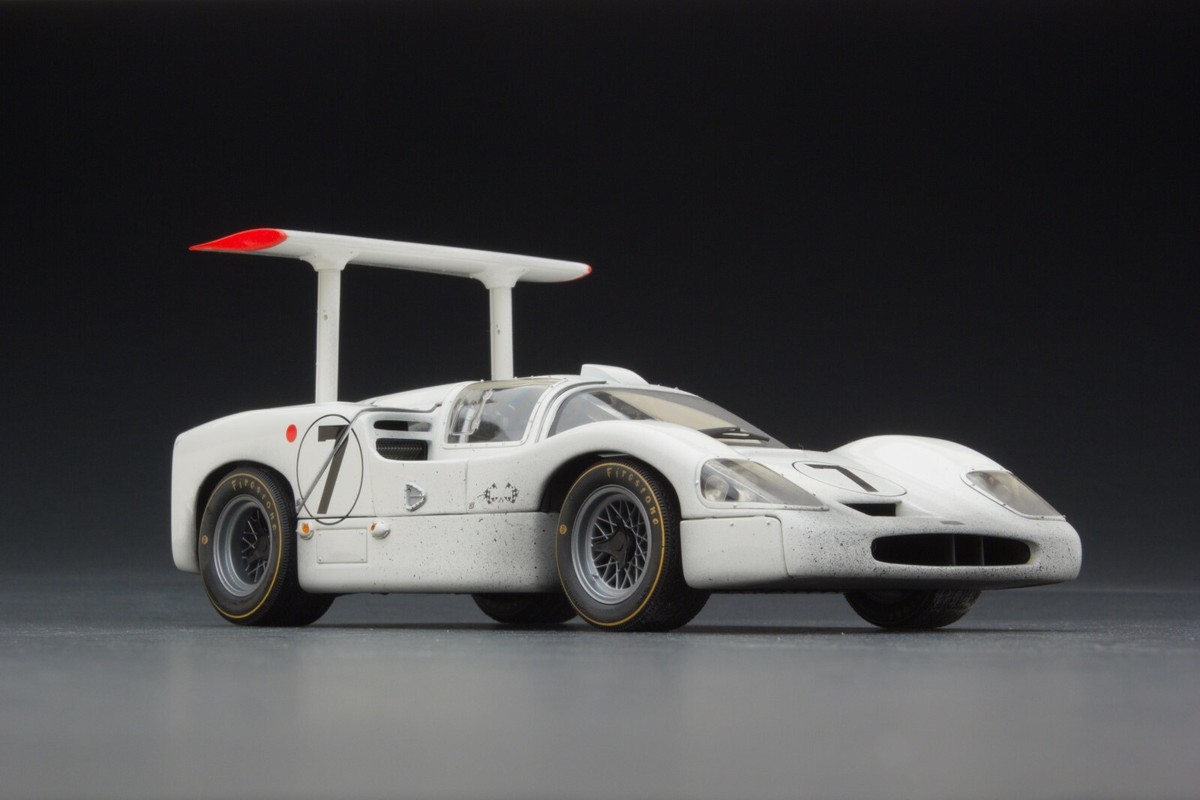 超貴重　Exoto １/１８ シャパラル２Ｆ　ハイウィング１９６７　中古品 超貴重 Exoto 1/18 シャパラル2F ハイウィング1967