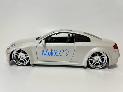 Jada Dub City 1/24 2003 Infiniti G35 Pearl White (CARTELLI GRAZIA) - Bild 1 von 10