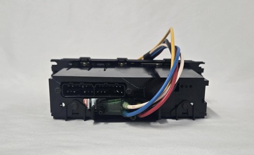 1998-2002 Mercury Grand Marquis Front Dash Temperature Climate Control Assembly - Picture 8 of 8
