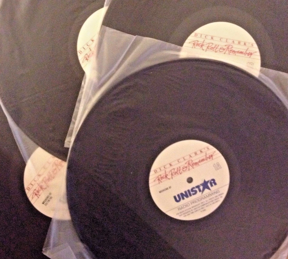 8/17/90 DICK CLARKS ROCK, ROLL &REMEMBER MAMAS & PAPAS 8 HITS/8 INTERVIEWS - Image 2 of 4