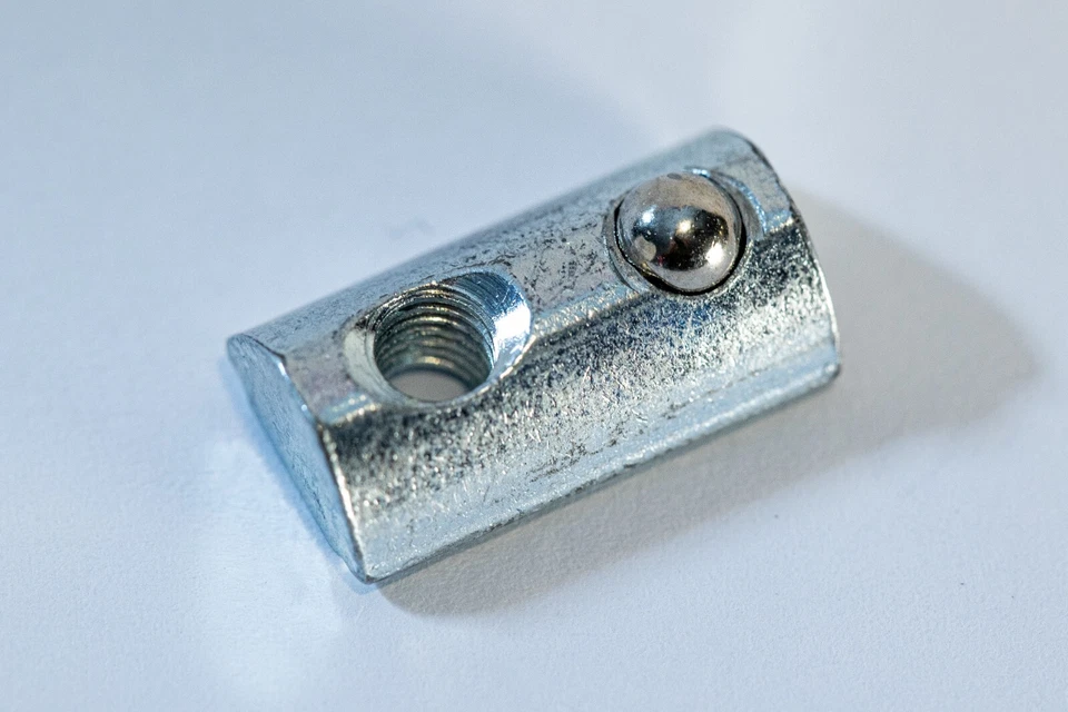 20, 50, 100 x Nutenstein, Hammermutter, Hammerschraube Nut 6 bis 10 m3 bis m8 - Bild 3 von 4