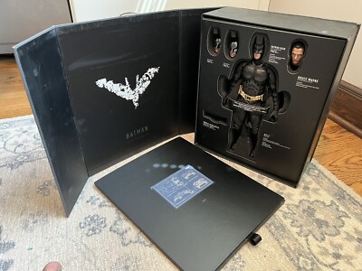 Hot Toys 1:6 The Dark Knight Rises DX12 Batman Adult Displayed Complete | eBay Hot Toys 1:6 The Dark Knight Rises DX12 Batman Adult Displayed Complete | eBay