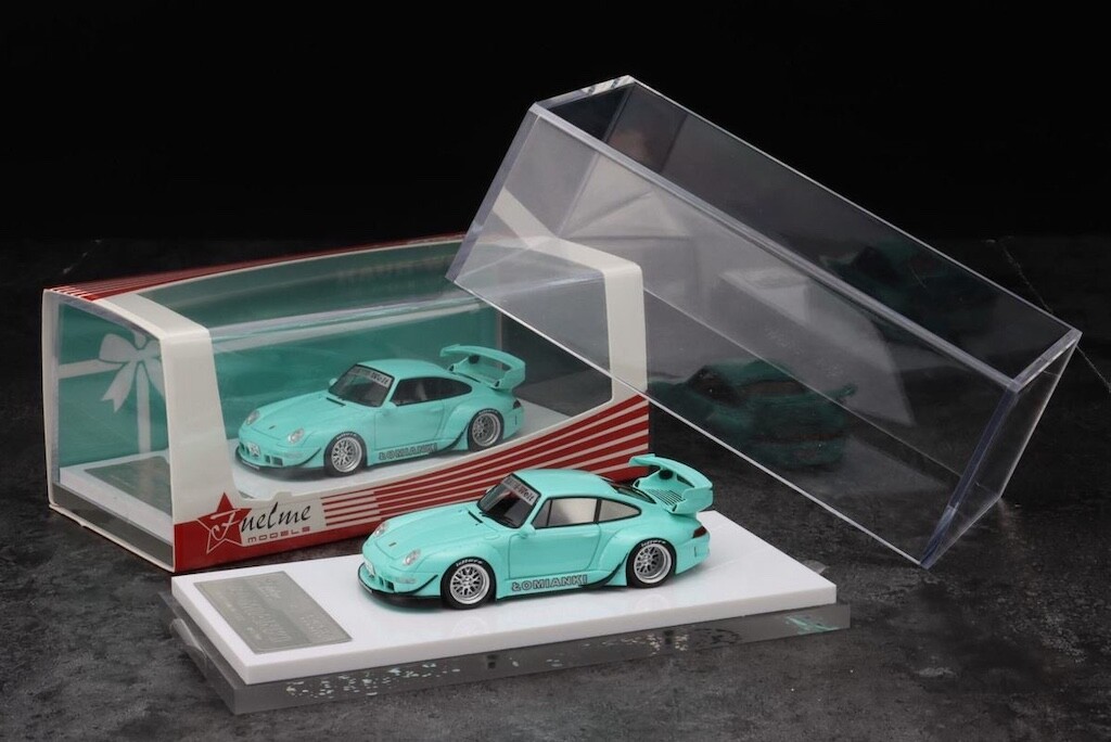 Fuelme RWB993 ドラゴンデザイン ミニカー Fuelme RWB993 ドラゴンデザイン ミニカー