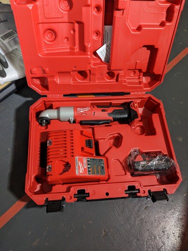 Milwaukee 2668-21CT M18 2-Speed 3/8" Right Angle Impact Wrench 1CT Kit