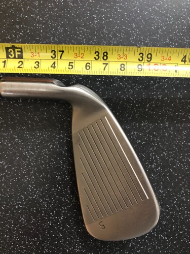 Ladies Ping G Le individual Golf Club, 6,7,SW, Red Dot, ULT 230 Graphite Shaft - Picture 13 of 97