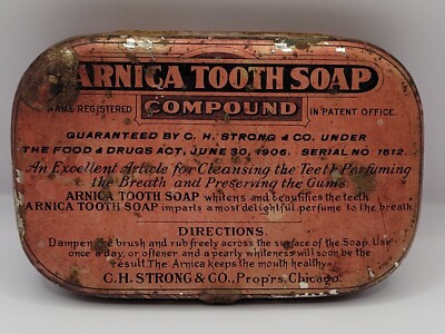 ARNICA TOOTH SOAP COMPOUND C. H. STRONG & CO. CHICAGO ILLINOIS TIN w CONTENTS 