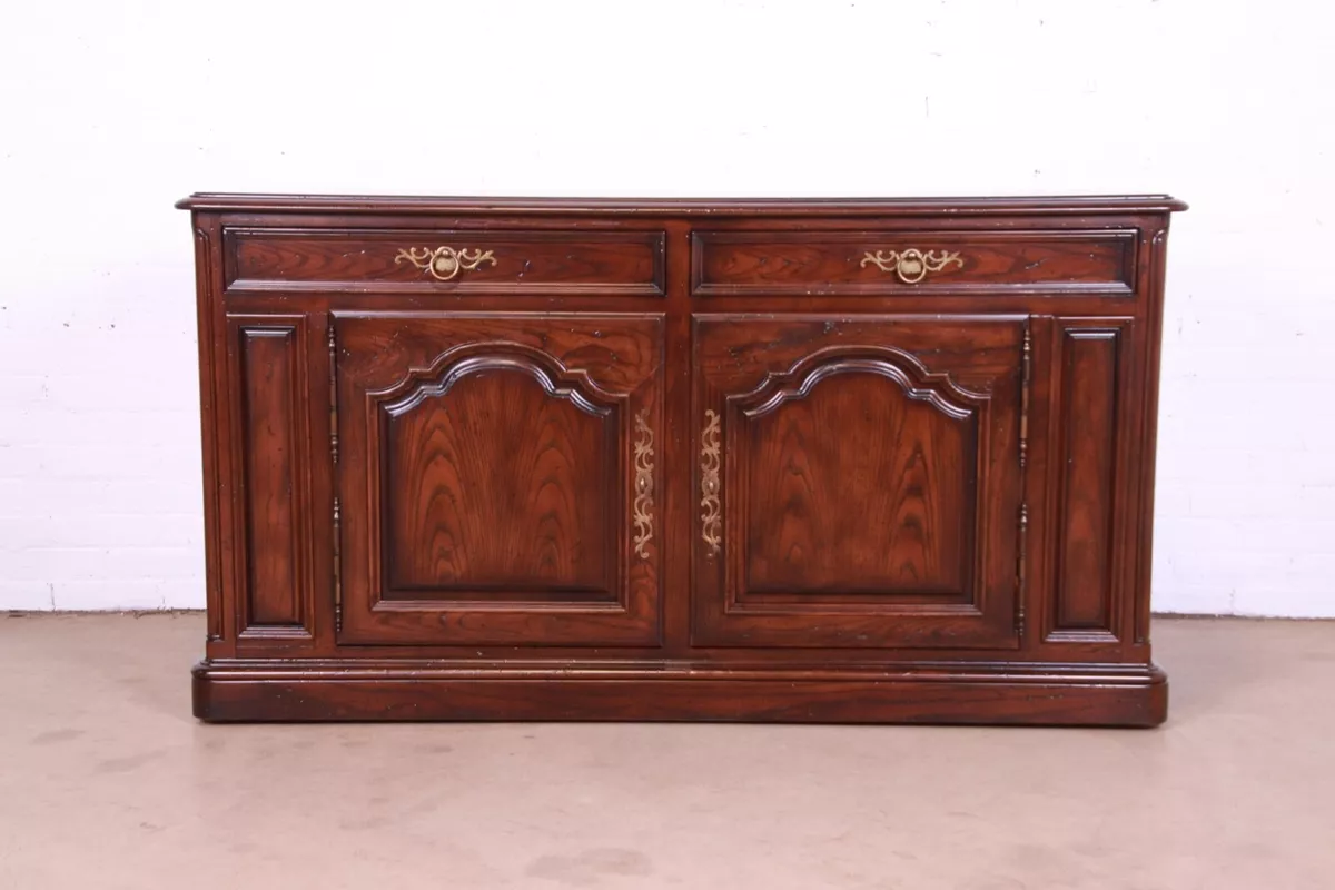 Henredon on sale bar cabinet