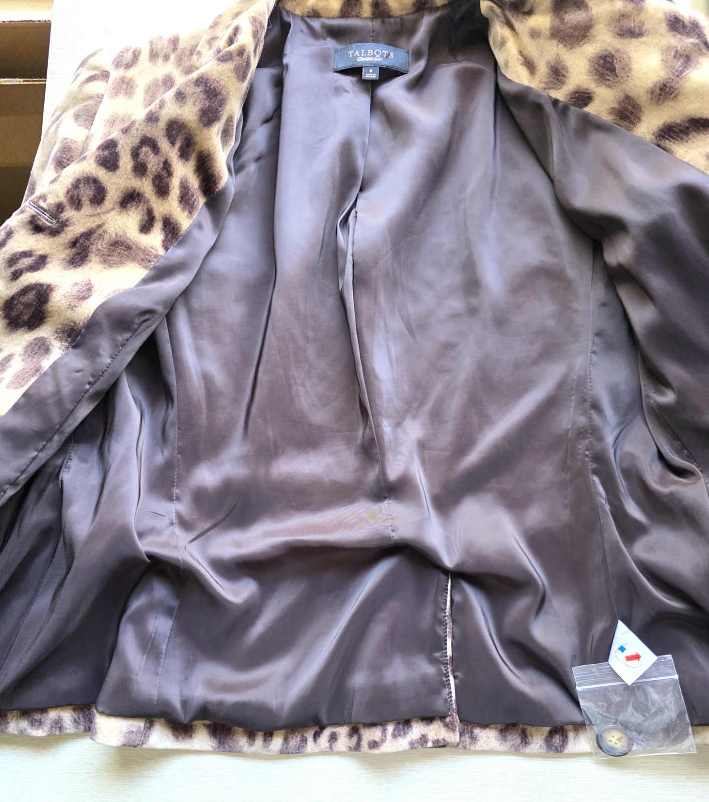 Jacket-Talbots-Leopard Print-Soft Material-Never … - image 3