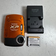 Fujifilm FinePix XP20 Orange 2.7" LCD 5x Optical Zoom Waterproof Digital Camera