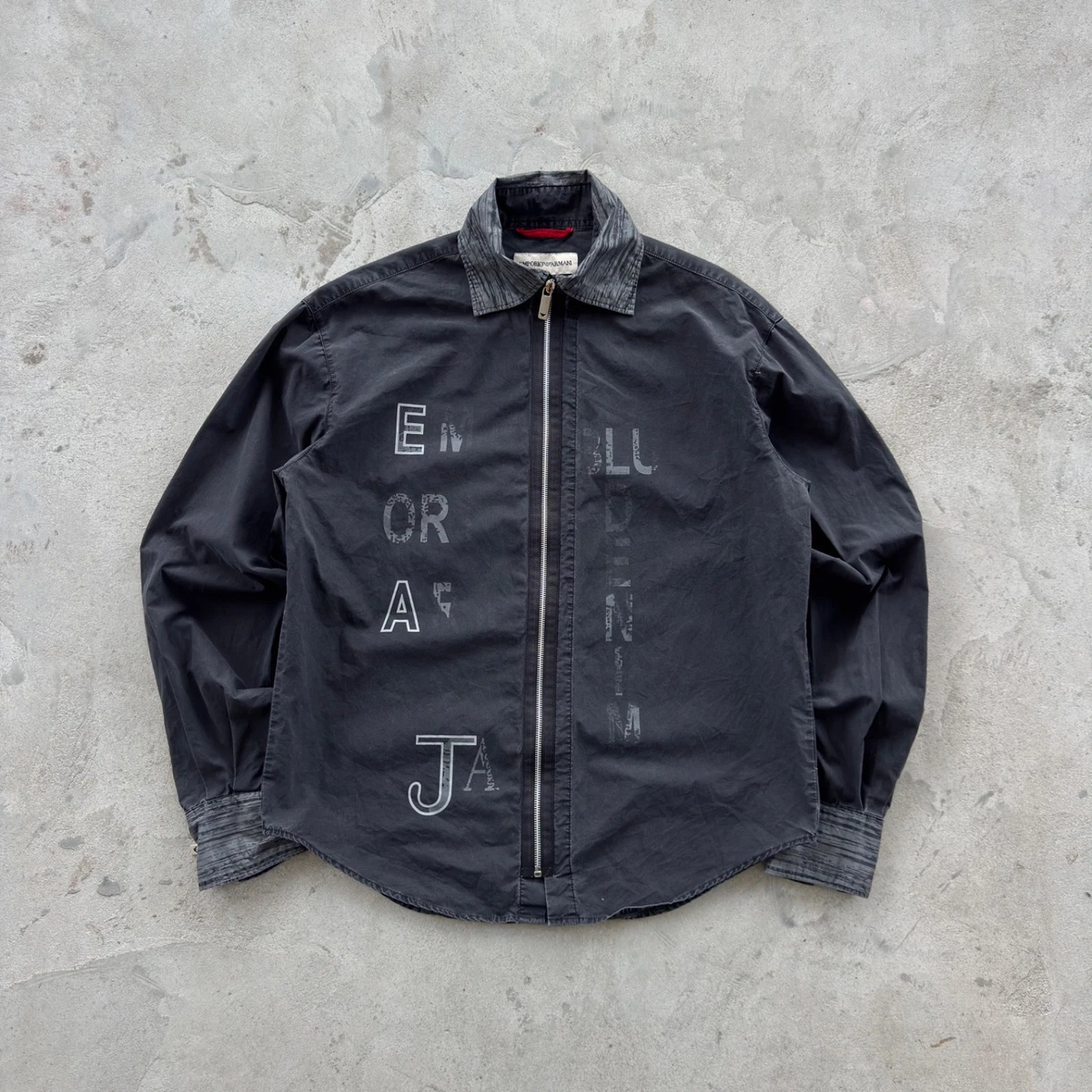 1999AW EmporioArmani Futuristic Wrap JKT Giorgio Armani returns to 